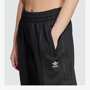 Adidas Originals Womens Adicolor Classics Oversized SST Track Pantspants